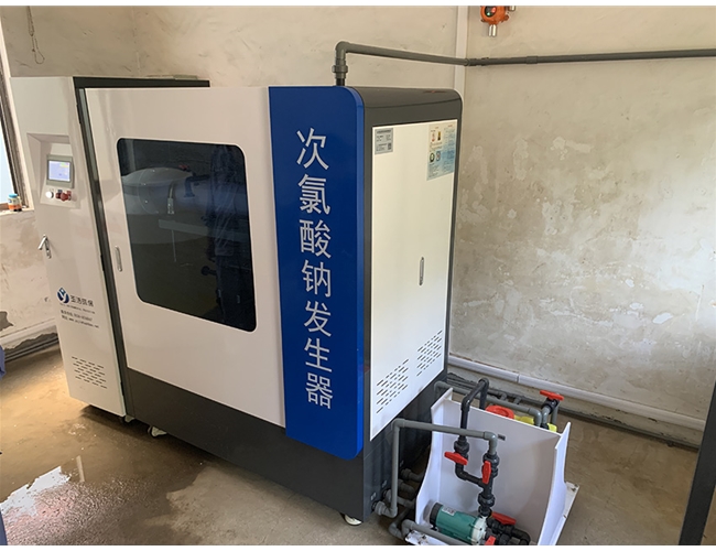 新疆水厂次氯酸钠发生器安装现场