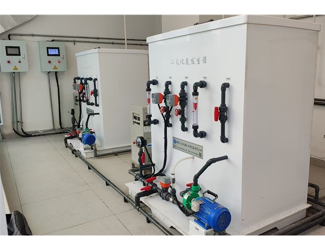 广东水厂消毒设备安装现场